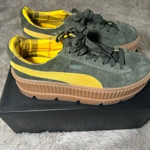 Cleated CreeperSuede